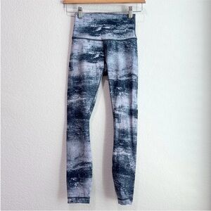 NWOT Lululemon Wunder Under High Rise Tight 25" Luxtreme in Azurite Seashell